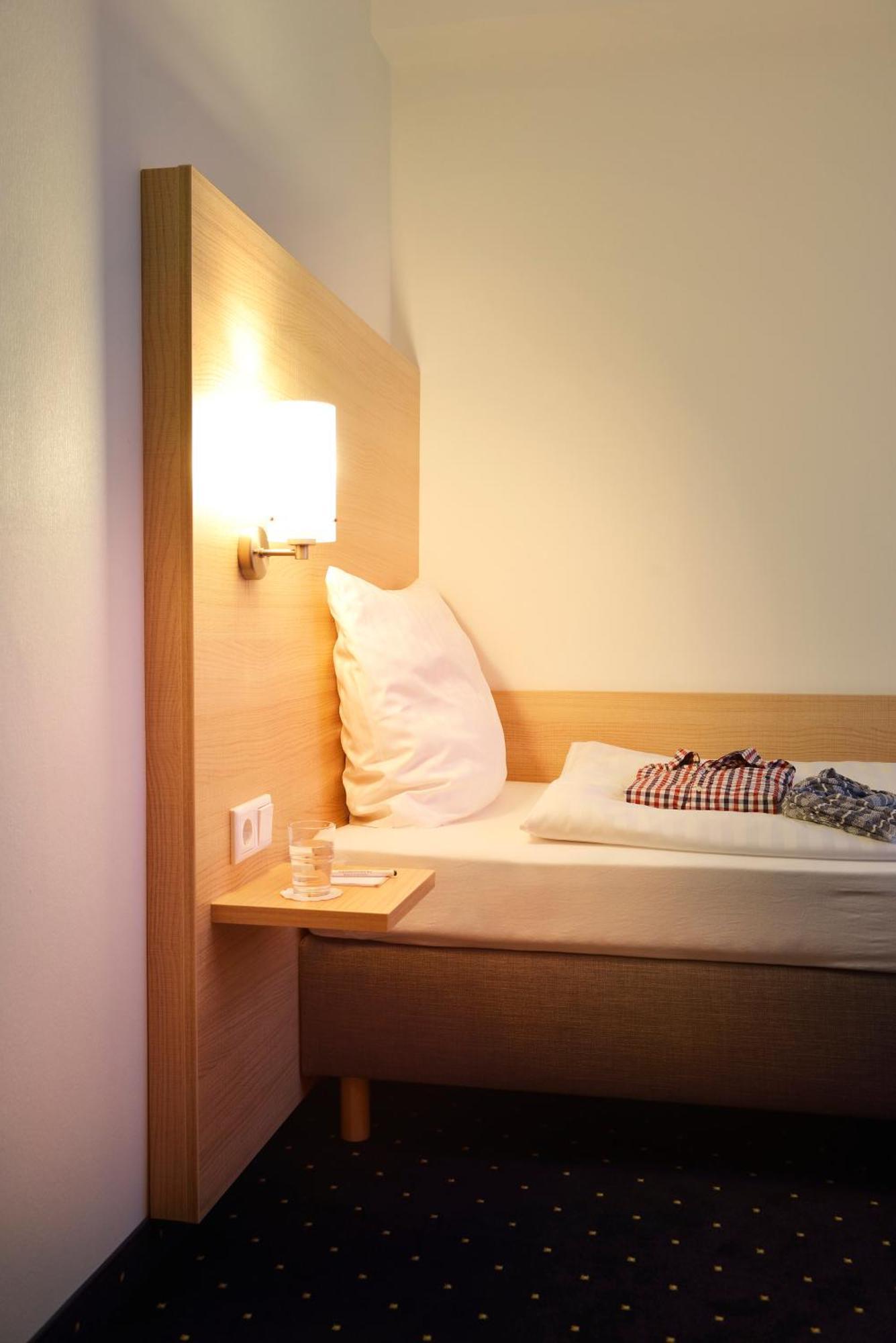 Alemannenhof Hotel Schallstadt Bilik gambar
